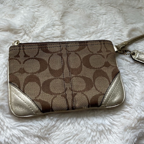Coach handbag - Picture 1 of 1